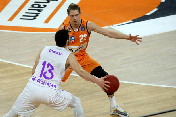 这场比赛还 这场比赛还