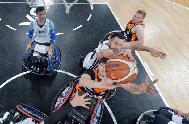 使得比赛走 使得比赛走