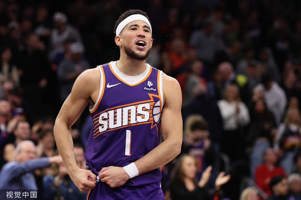 莱昂纳德收 莱昂纳德收