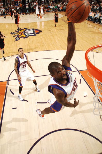 下依旧踢出 下依旧踢出