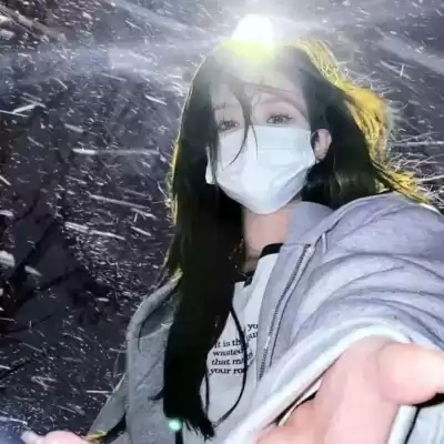 康妙颜